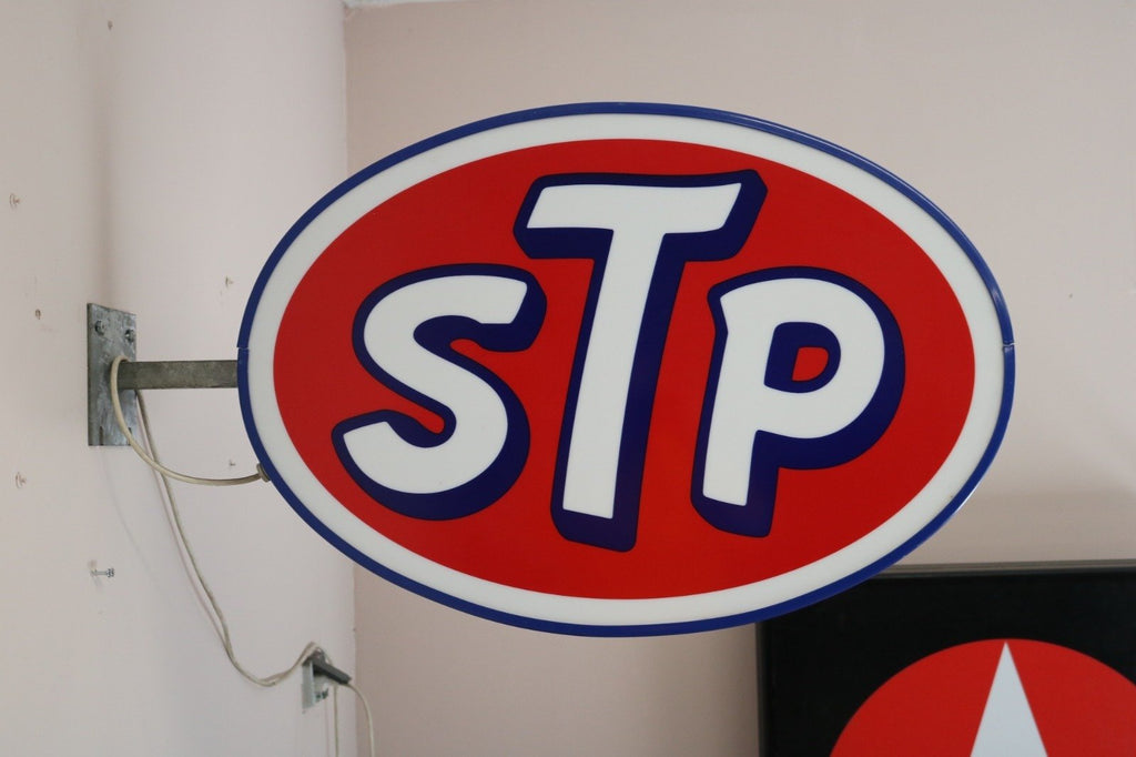 Stp Sign Round 1980s STP motor oil illuminated neon sign – The Sign Experience